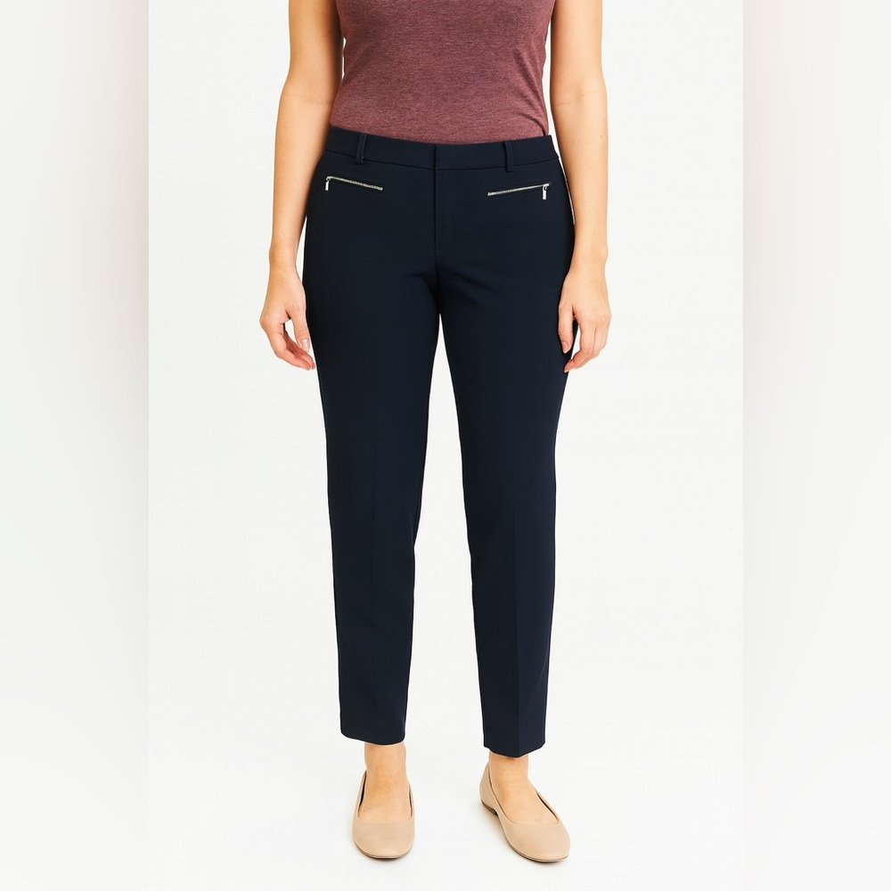 Anne Klein Black Pants with Zippered Pockets Pull on Pants; Size 14